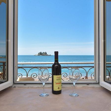 Beach House Petrovac Buitenkant foto