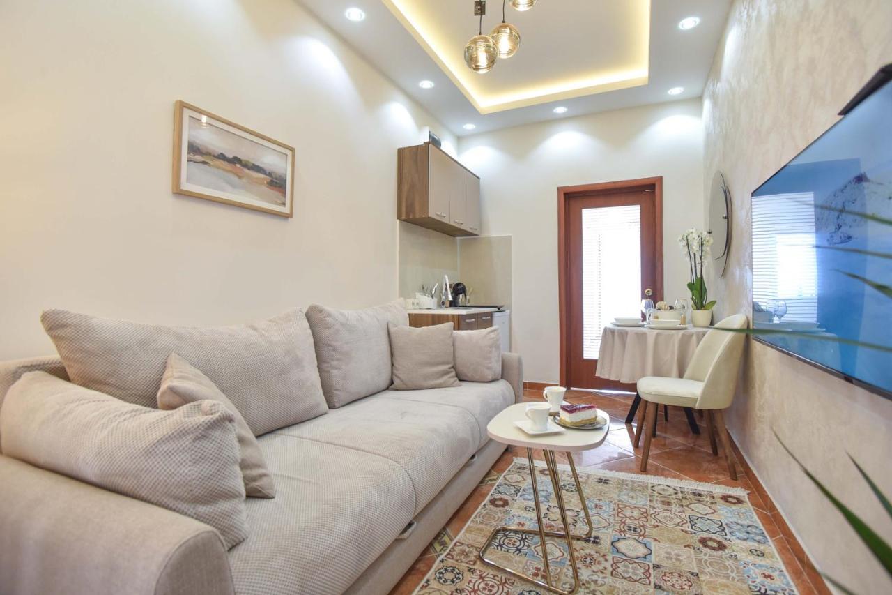 Beach House Petrovac Buitenkant foto