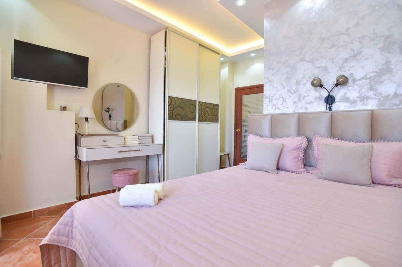 Beach House Petrovac Buitenkant foto