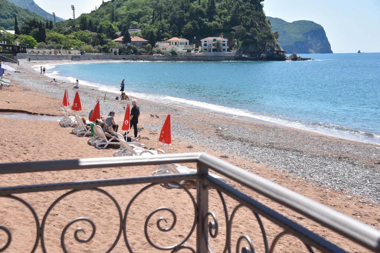 Beach House Petrovac Buitenkant foto